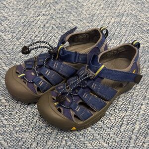 Keen Kids Newport Navy and Yellow Water Shoes
